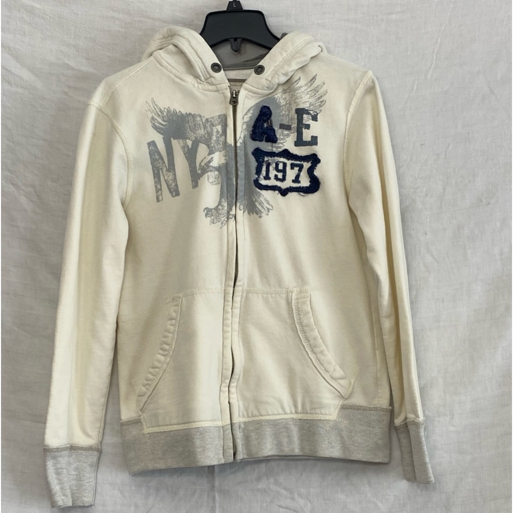 American Eagle vintage fit hooded sweatshirt zip up s/p small stain on cuff